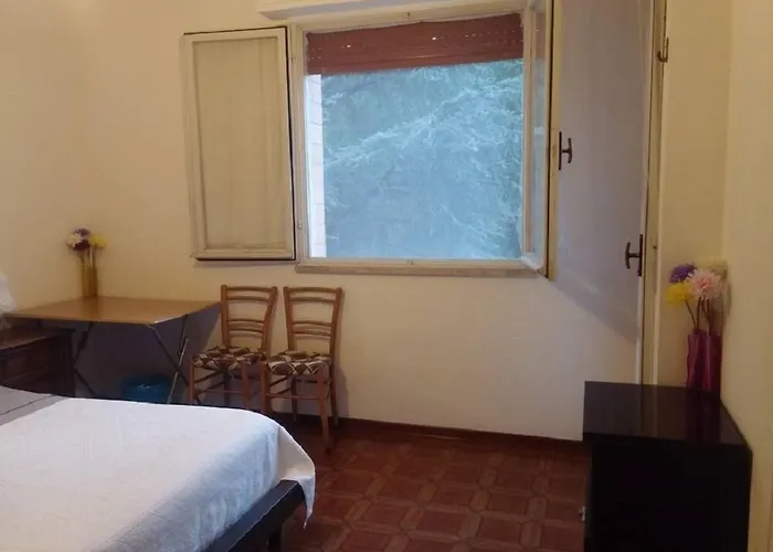 فندق مبيت وإفطار Accogliente E Ospitale 3*